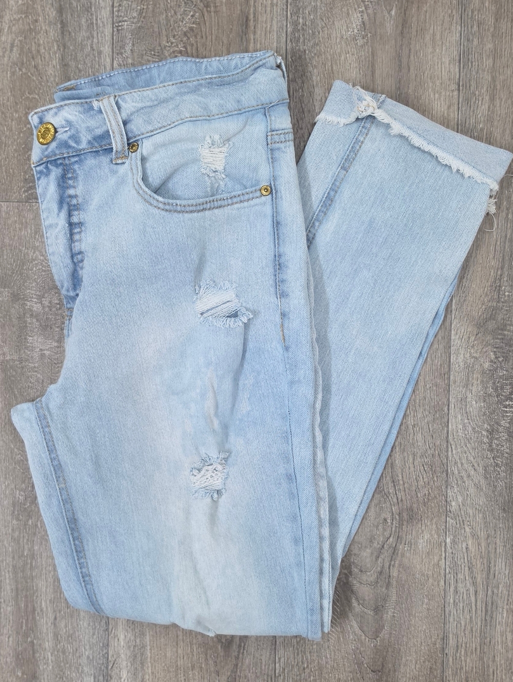 Seven7 Light Blue Weekend Slim Fit Jeans with Raw Hem-Size 6